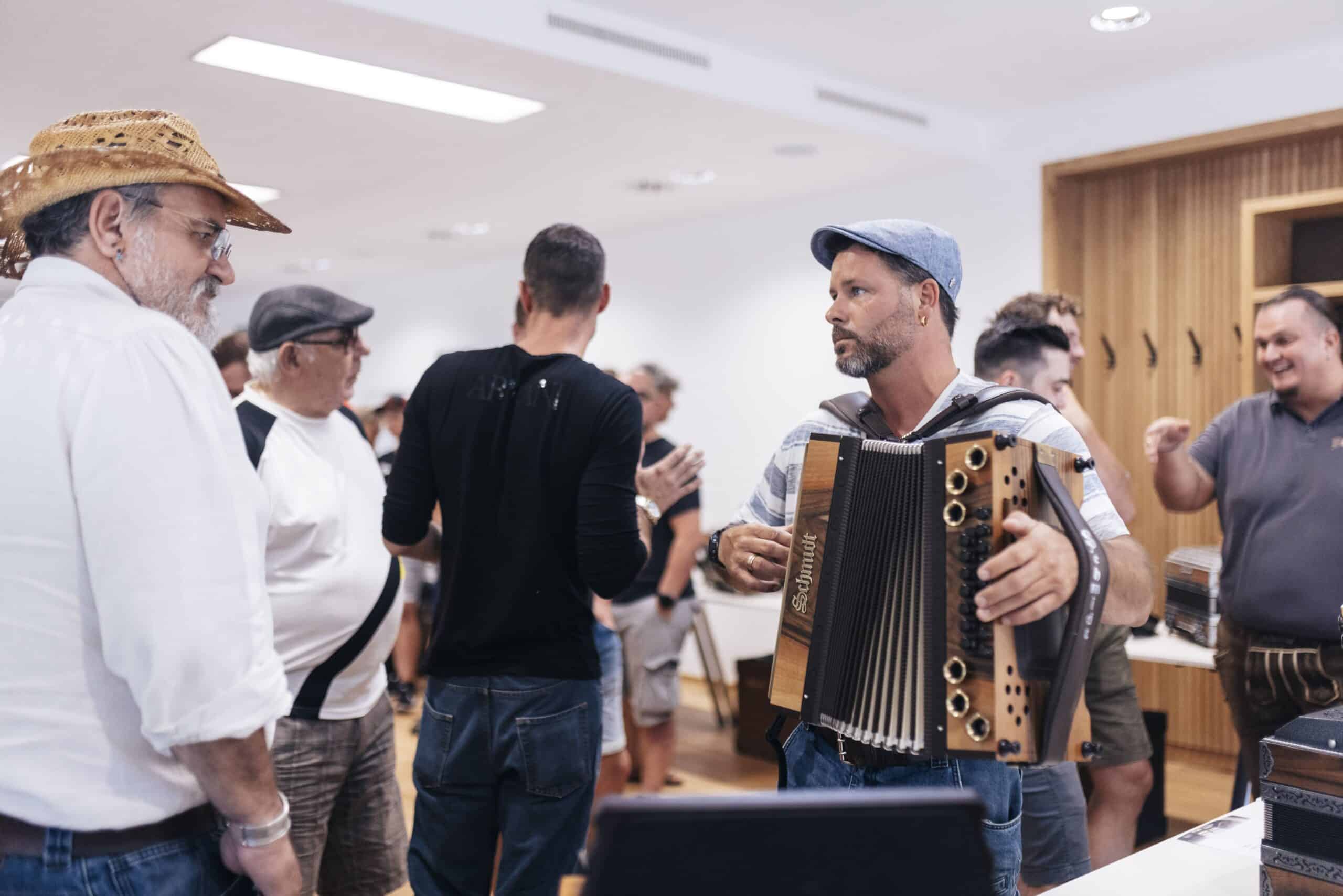 Tiroler Ziachorgel Tage Besucher